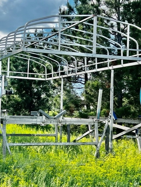 DOCKS & LIFTS image